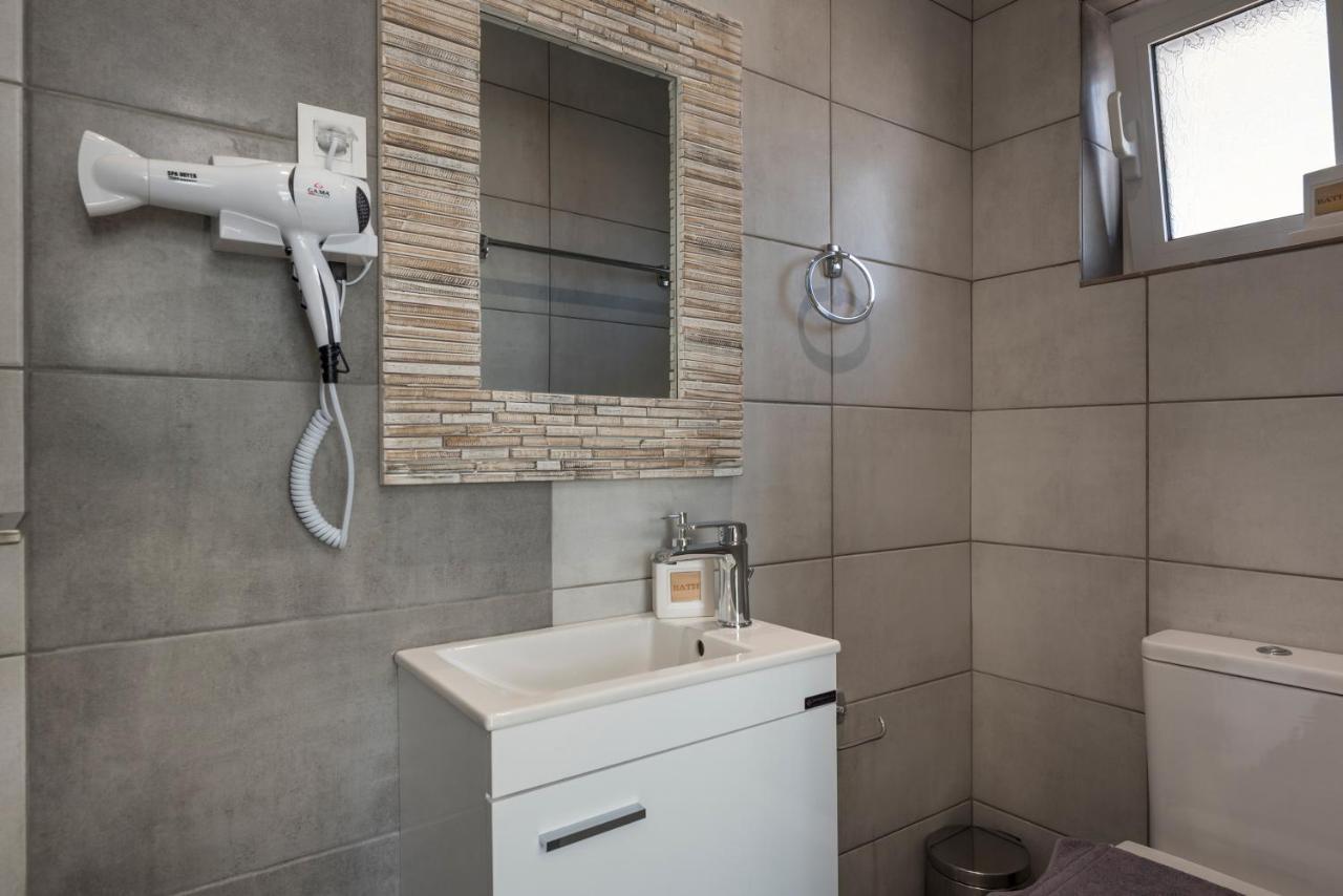 Jt Apartments Kíssamos Екстериор снимка