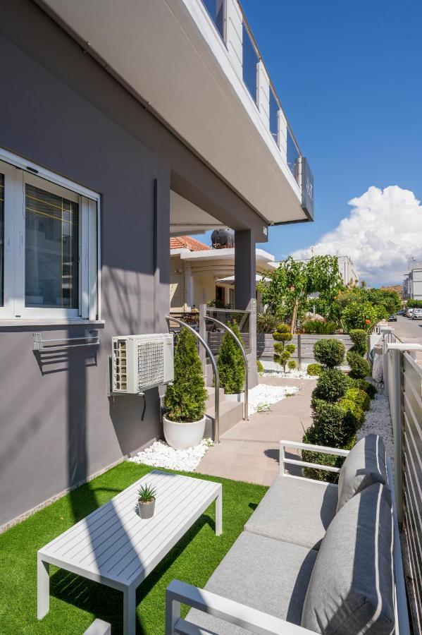 Jt Apartments Kíssamos Екстериор снимка